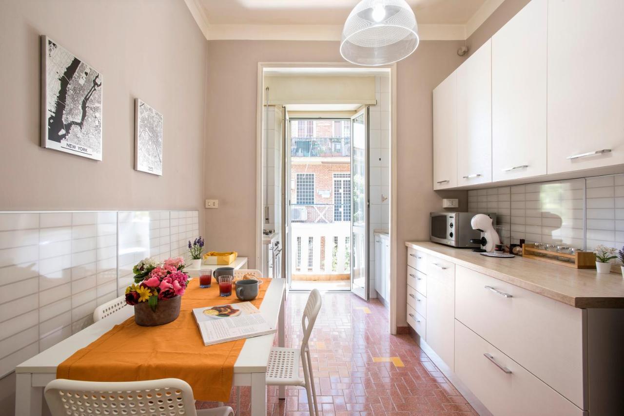 Art Of Living - Suite Elegante Nel Cuore Di Roma Exterior foto
